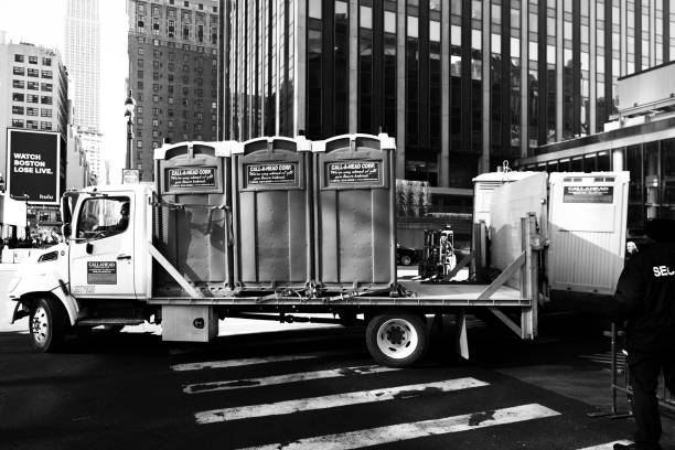 Best Sanitation services for porta potties  in Oakhurst, NJ